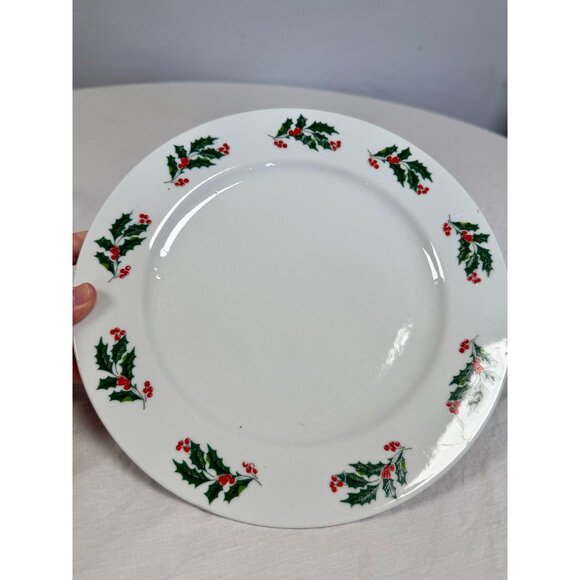 Alco Industries Holly and Berry 10" Dinner Plate set of 4 - Picture 2 of 3